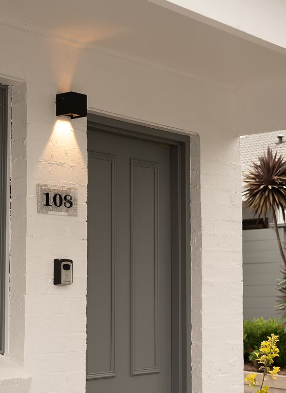 Room entrance at Balan Village Motel